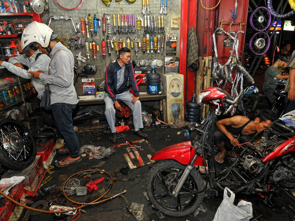 Bengkel Motor Bb: Solusi Cepat untuk Kendaraan Anda di Cilacap